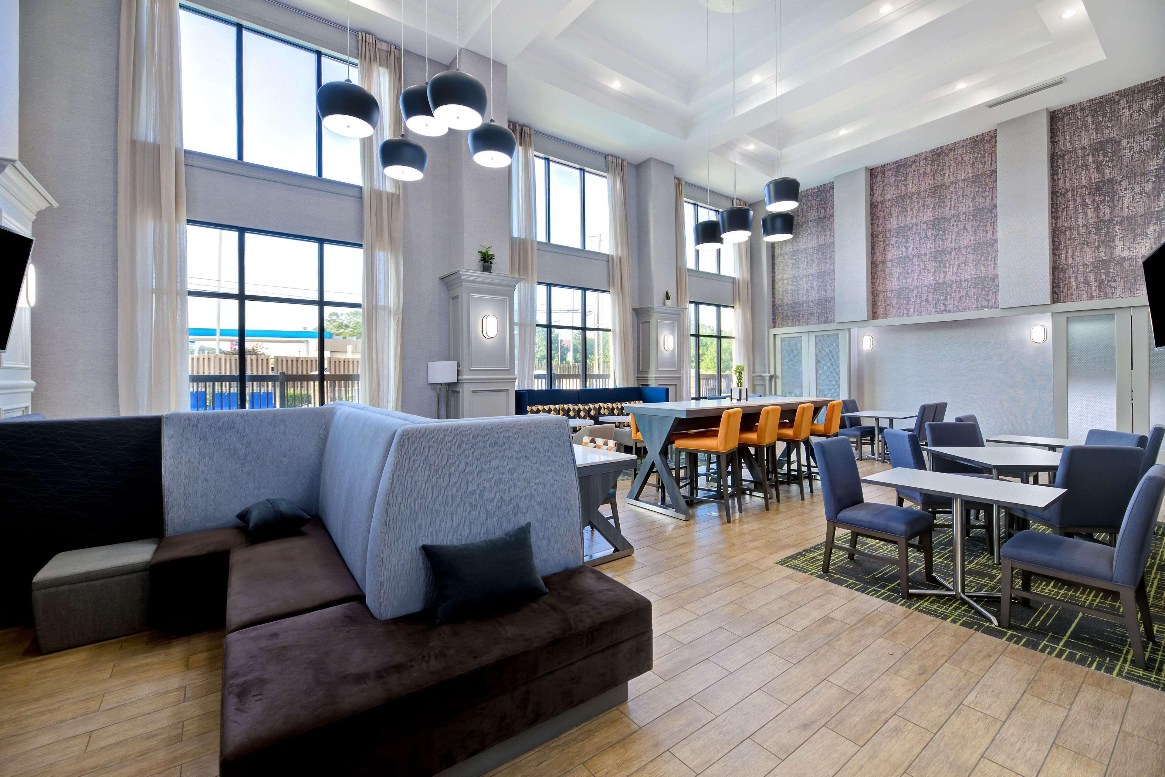 Hampton Inn & Suites Накодочес Экстерьер фото