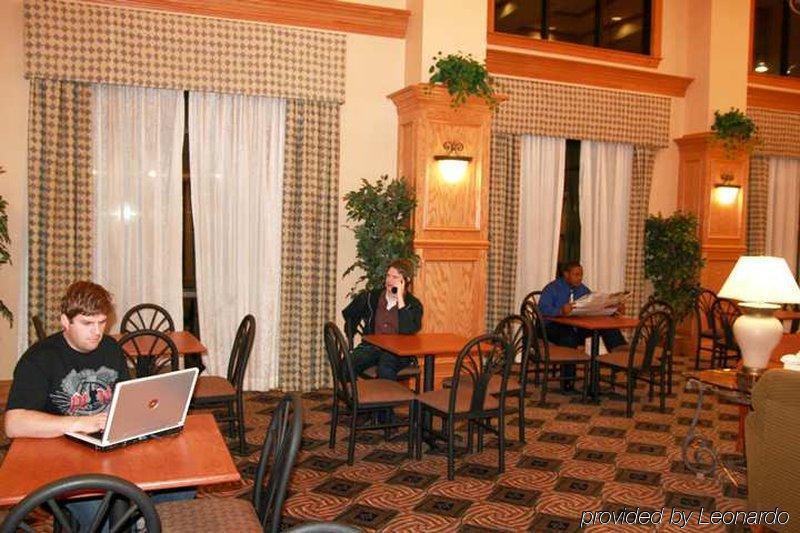 Hampton Inn & Suites Накодочес Ресторан фото